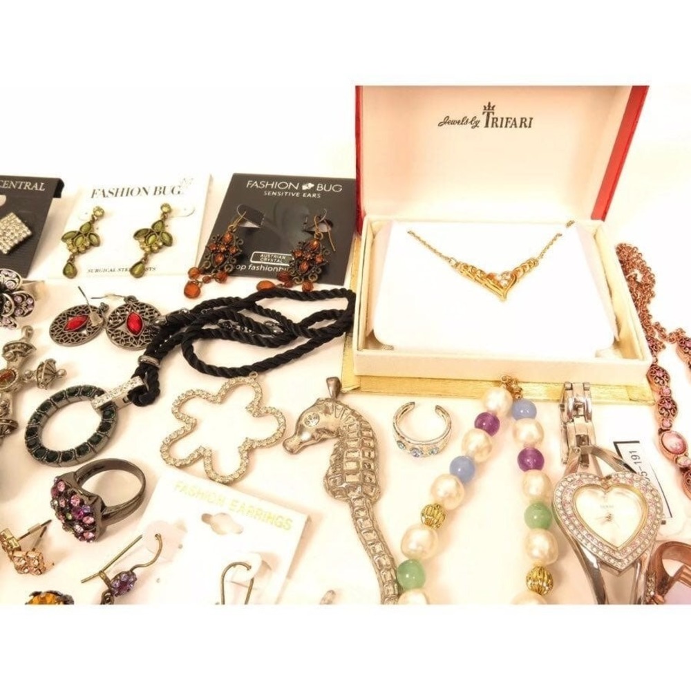Sparkly Rhinestone Jewelry lot 67pc - Picture 6 of 12